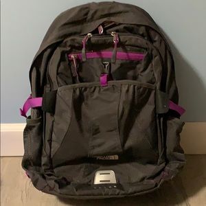 The North Face Recon Backpack (gray/purple)